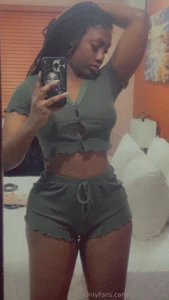 Mood hot and unbothered part 33