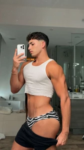 Googled yummiest food to eat and it showed a pic of my ass