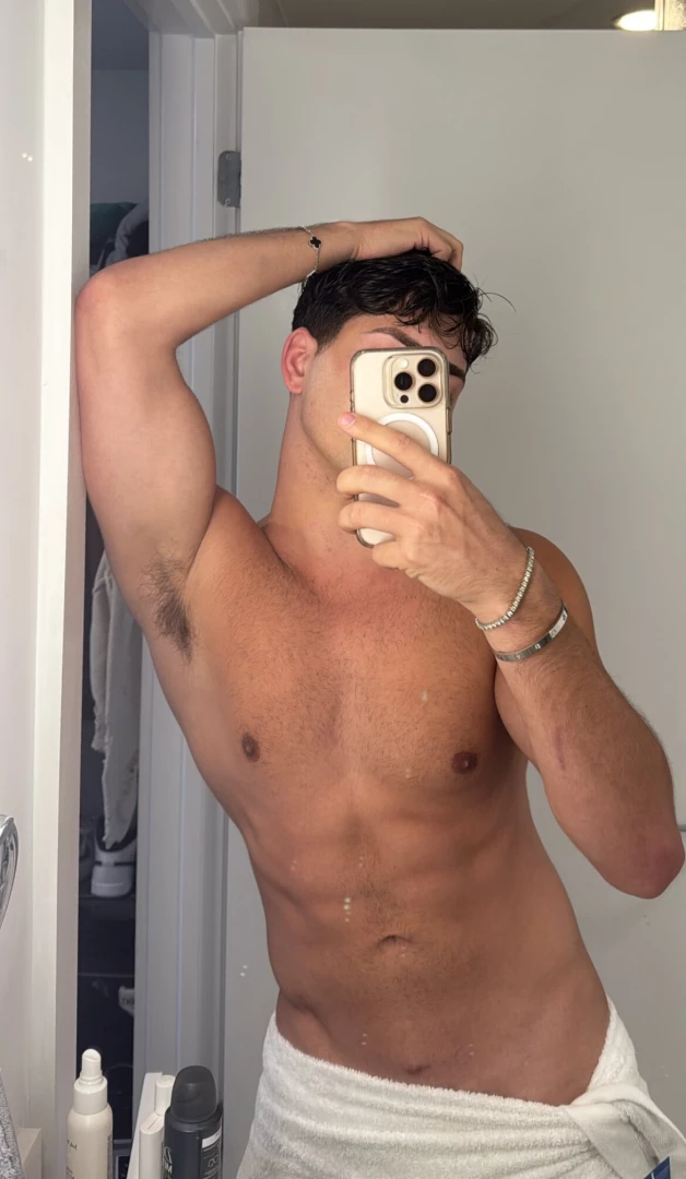 Wish you were here to feel how wet i am rn 