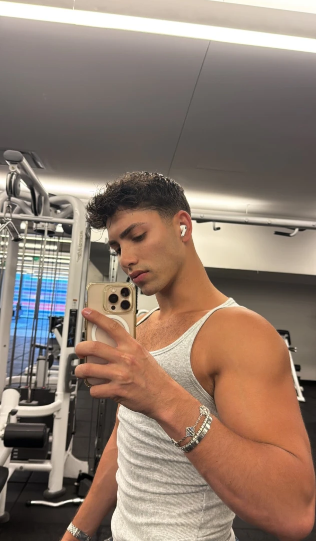 Sooo which angle do you like the best part 3 