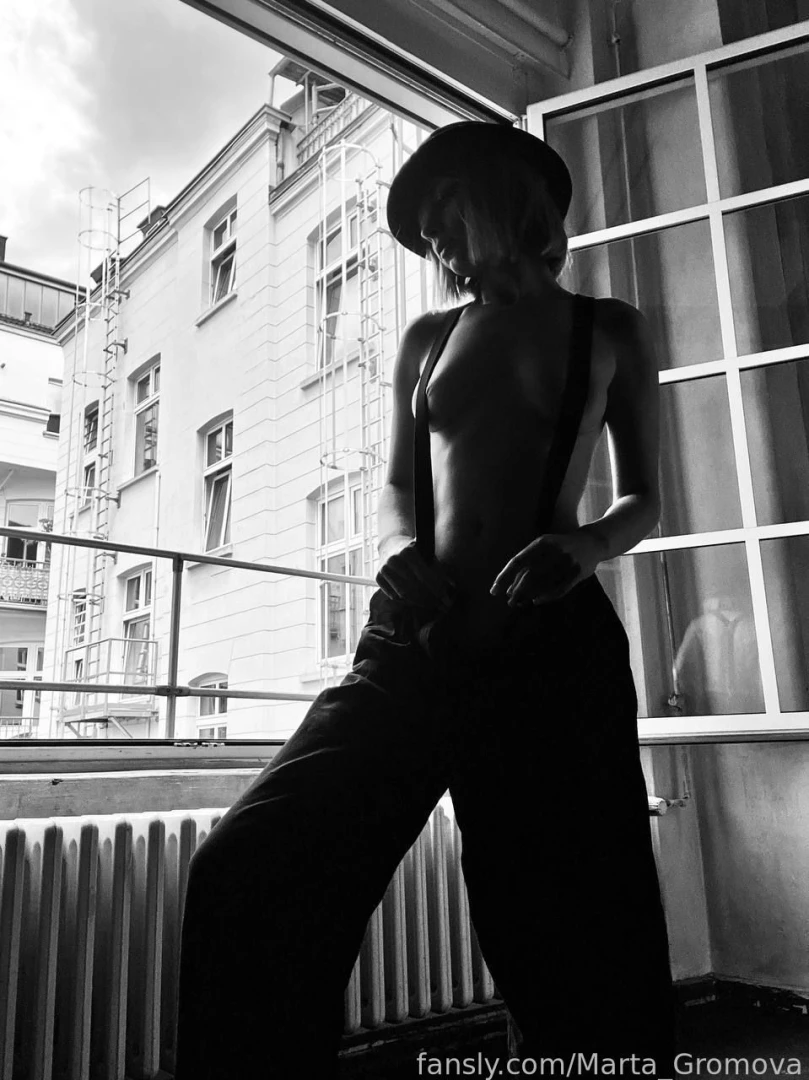 I spend beautiful photo shooting days in germany and miss you a lot 