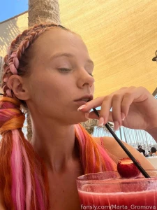 Will you keep me company first with this refreshing strawberry