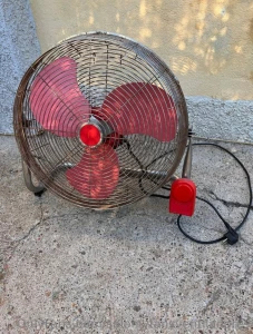 Red colour is a thing