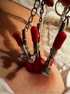 Sometimes to cum i put clamps on my nipples but this time i needed part 1