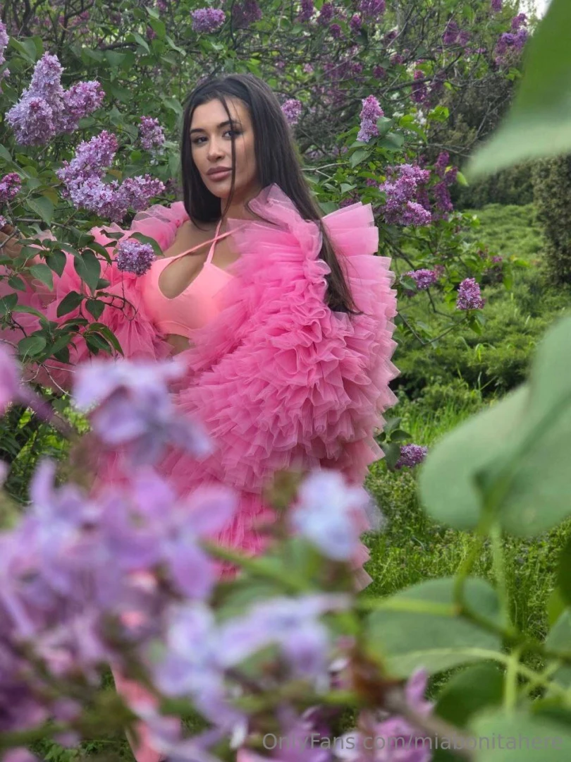 Do you like to give flowers and i like to turn into the one you want part 5 