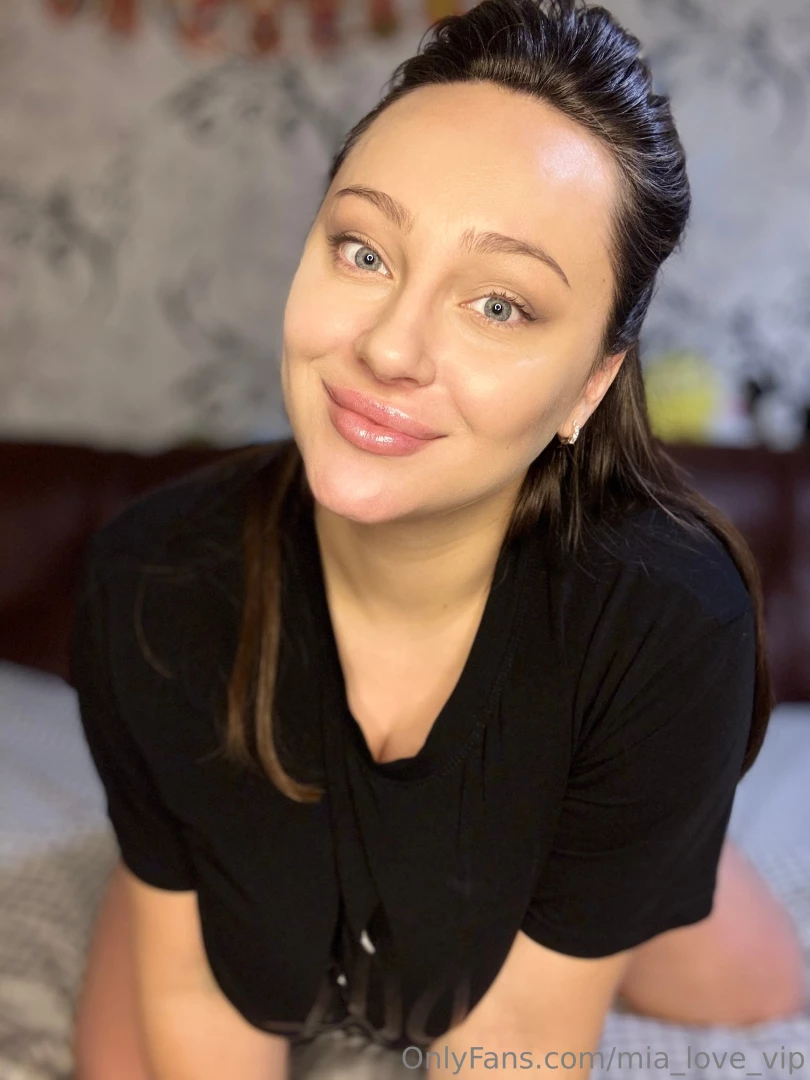 Simplicity is also an art no extra just my smile and a little warmth 