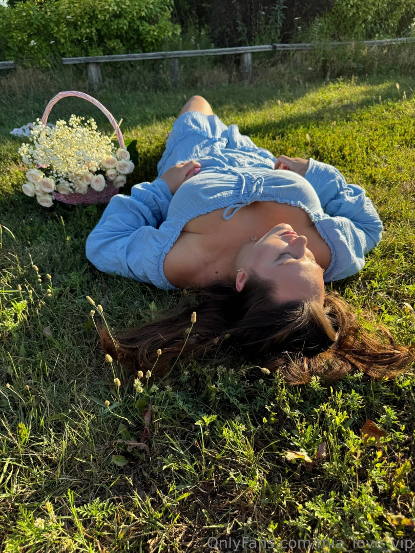 New photoshoot just for you hope you like the vibe i went for this 