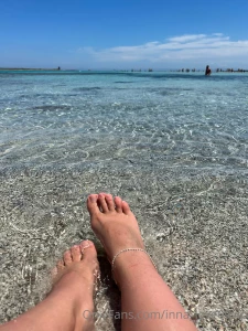 I need feet massage