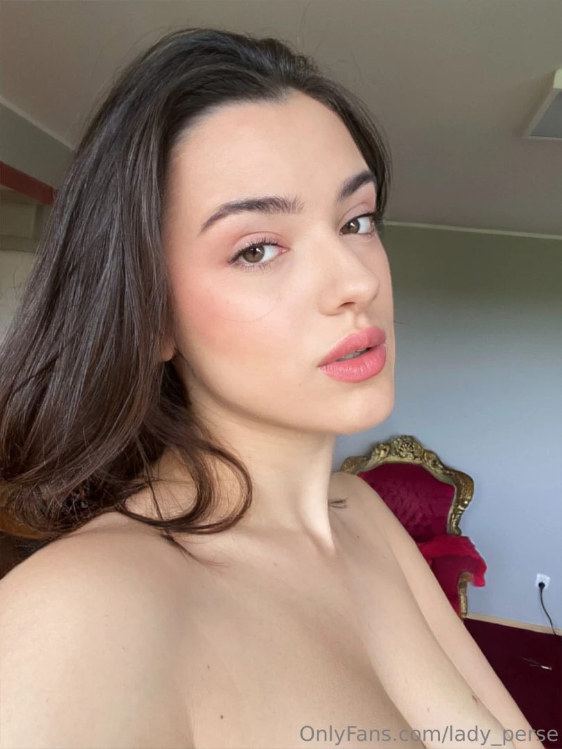 Natural beauty natural powerful natural queen 