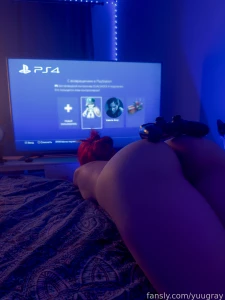 Not the worst gamepad stand nerd gamergirl bigass bigbooty thong