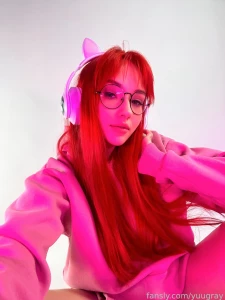 Ready to be ur waifu glasses egirl redhead altgirl bigboobs bigtits