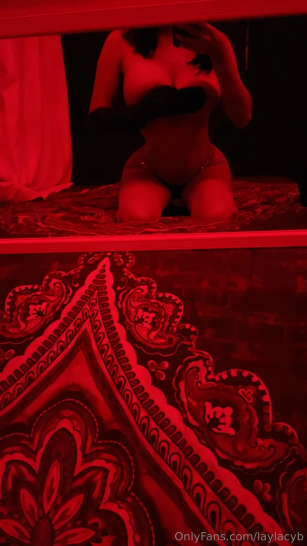 M ndenme sus fotitos para ver qu tan calientes los pongo 