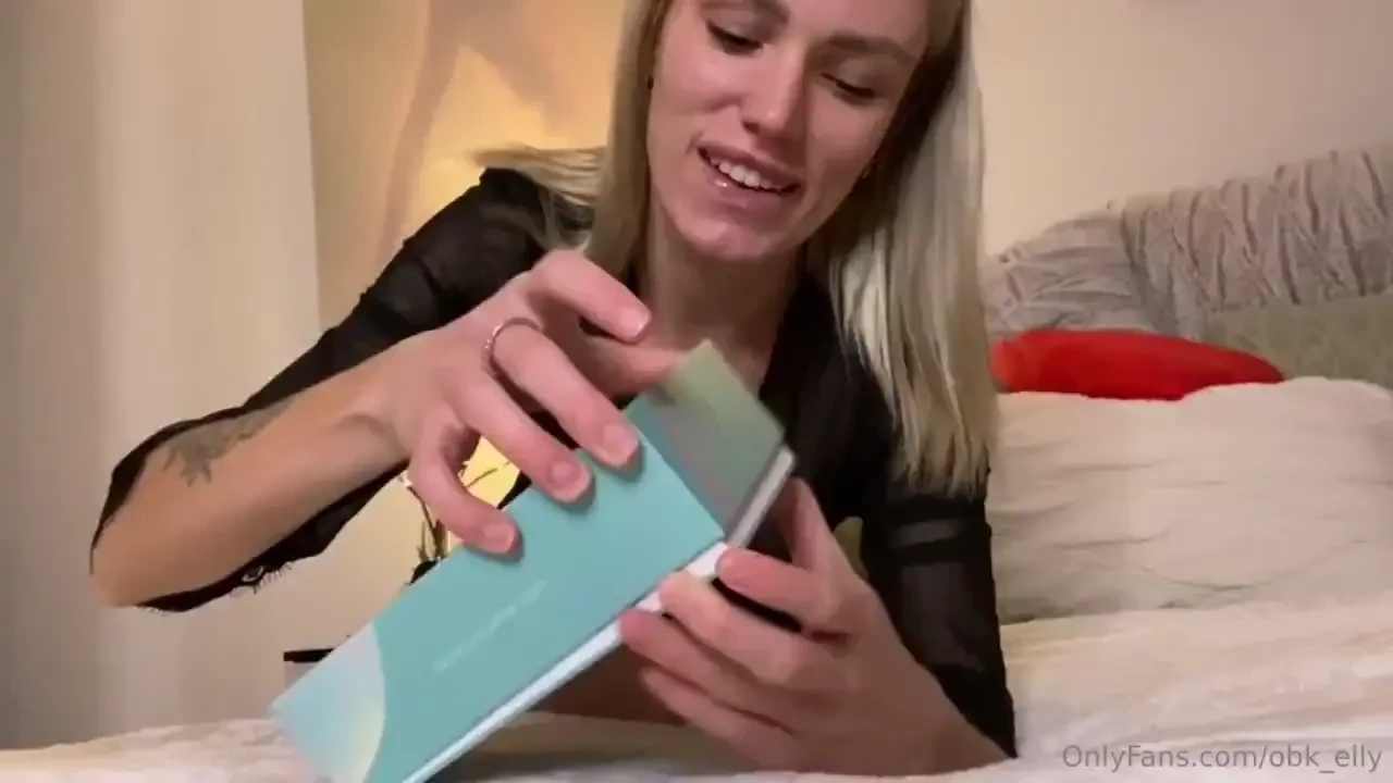 Testing new toy who wants to see full video with cumshow - dm pls 