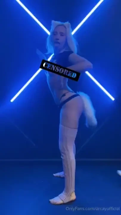 Who wants to see my new steamy booty shaking videos 