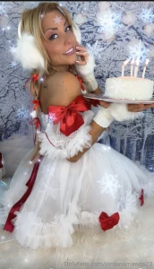 Yay my birthday today extra pics from christmas post will be up