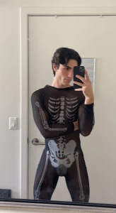 It s halloween just sent something to your dms