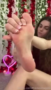 Feet foot feetfetish footfetish soles fyp