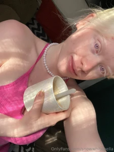 Drinking coffee to wake up