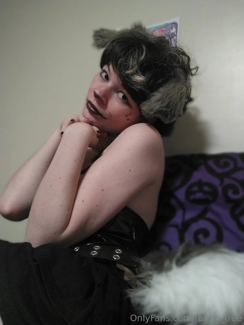 Am i your pretty puppy 