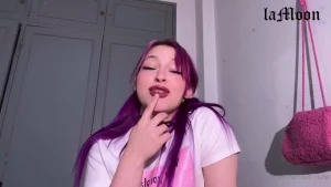 Pov-i caught you i walked into my sister s room and there you were