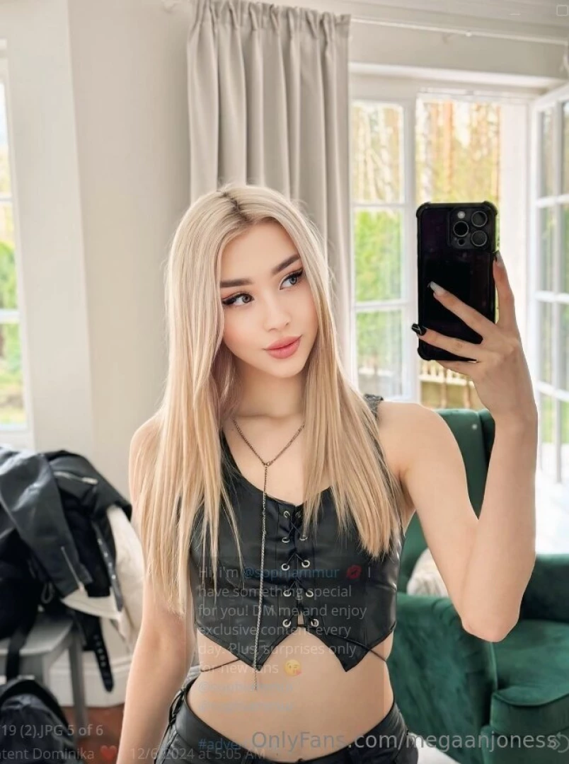 Hi i m sophiammur i have something special for you dm me and enjoy part 44 