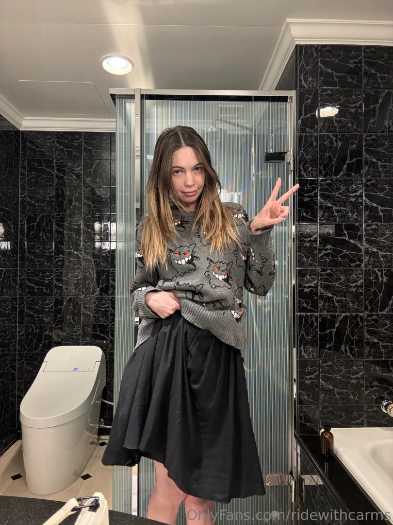 The amount of compliments i got on my favorite sweater this is your 