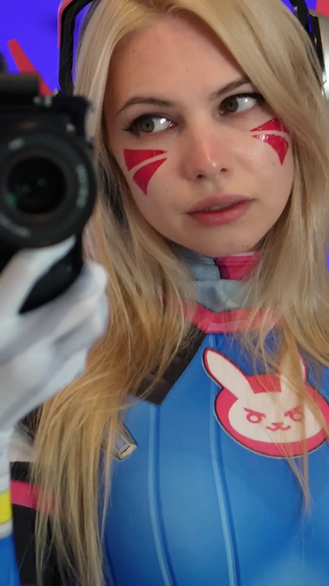 One thing about me is i m full of surprises another thing about me is 