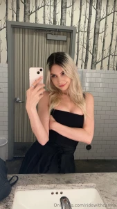 Like this to turn on your adventure girl