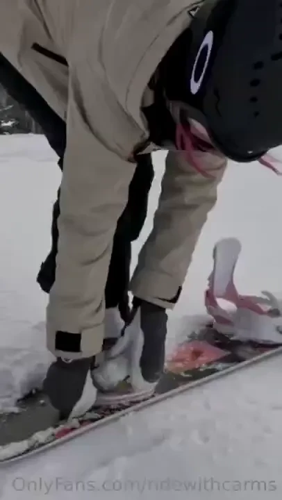 Surprise my new oftv video is out and i m teaching you snowboarding 