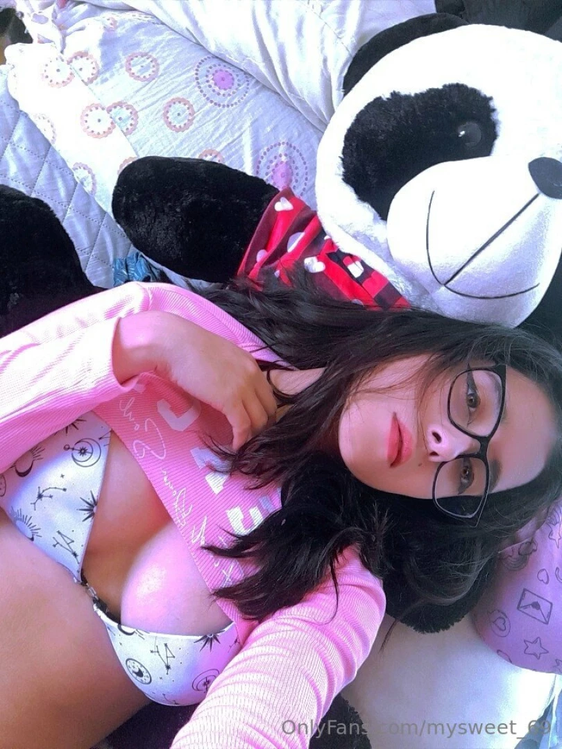 I think pink really suits me right part 2 