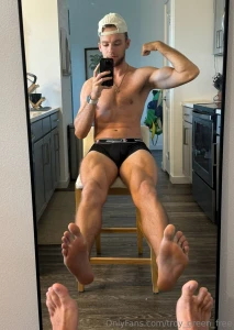 What s making your pussy leak