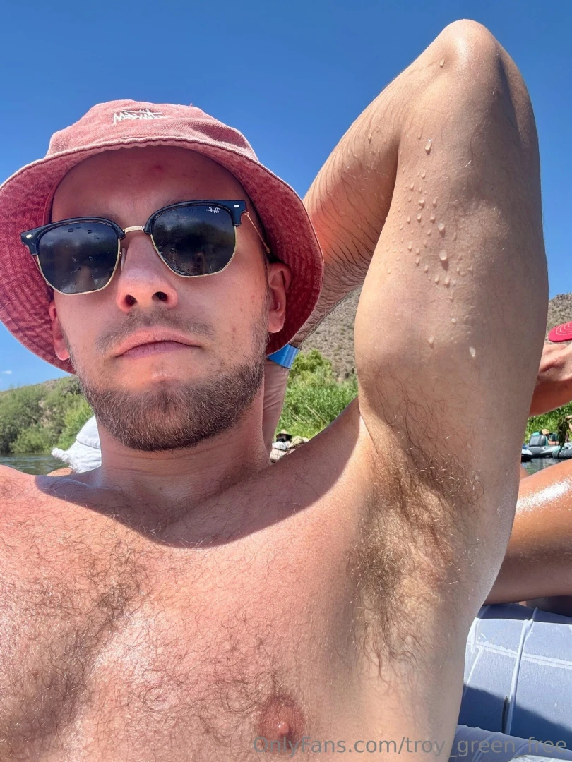 Was 105 in arizona- imagine how sweaty and musky my pits are 