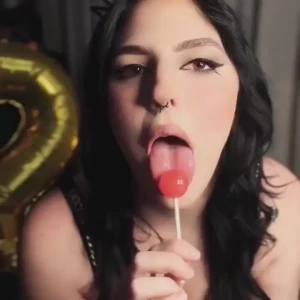 My first oral fixation video - with a lollipop hehe a continuation