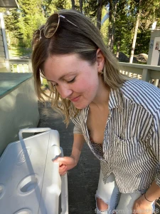 Red white and ooh just reaching into the cooler but stealing the