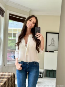 From my mild mannered mom disguise to fuck-me-now milf part 13