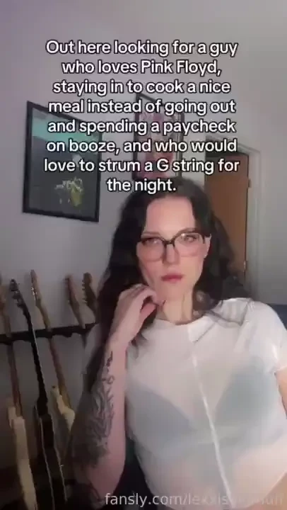 Truth skinny teacher over30 mature natural exhibitionist tattoos 