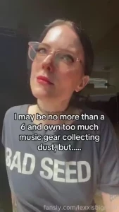 Just a lady over 35 who loves playing guitar and getting off tinytits