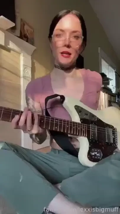 I may be a little older but i can sure tighten that d string right 