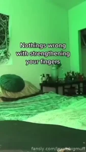 Quick tit flash through the humbucker skinny over30 mature natural