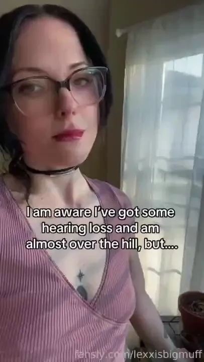 Good morning tinytits petite mature mommy over30 milf brunette 