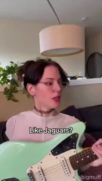 Fender or gibson skinny teacher over30 mature natural exhibitionist 