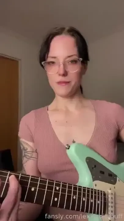 Dig guitars and tiny tits skinny over30 mature natural exhibitionist 