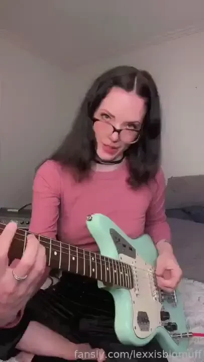 Enjoy this lesson skinny over30 mature natural exhibitionist tattoos 