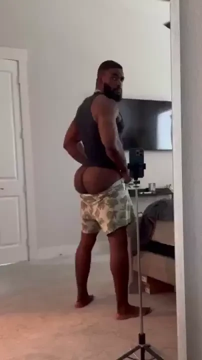 My glutes crazy right now 