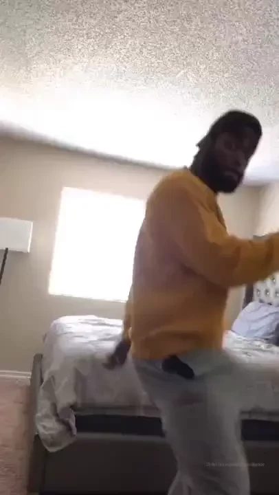 Acting a damn fool nounderwear 