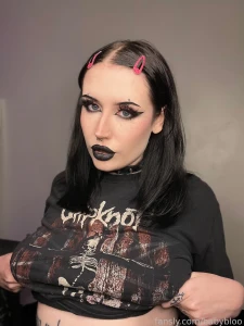 Is my face pretty enough to cover in cum goth emo alt fetish facial part 2
