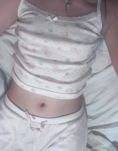 Cute free cami treat and info for my next fansly stream petite