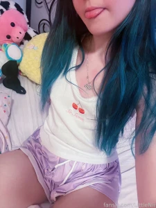 Im back from offkai just got back i m sooo tired but i have missed my