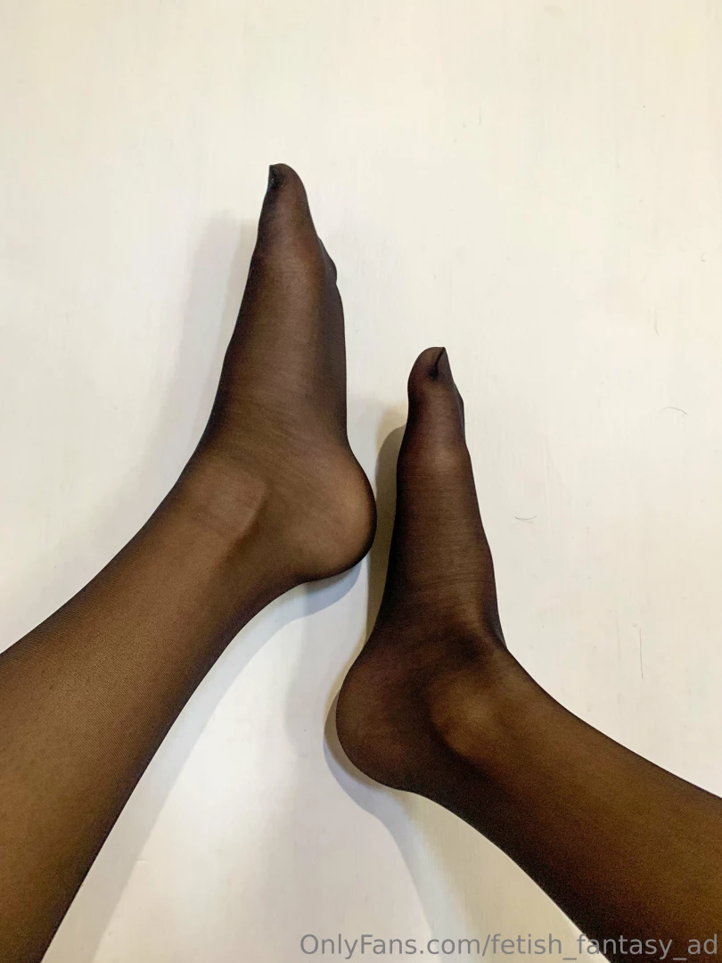 Show me how much you love feet 
