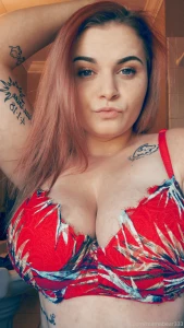 Sorry i haven t been on but i m back message me if you want to see